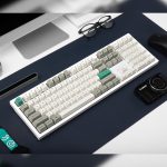 Q6M-P1_Keychron-Q6-Max-QMK-VIA-Wireless-Custom-Mechanical-Keyboard-KSA-Gateron-Red-Jupiter-Switches-Shell-White_wr_01
