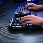 RD-K585RGB-PRO-B_Redragon-K585-DITI-ELITE-PRO-RGB-40-Wireless-Mechanical-Gaming-Keyboard-Blue-Switches_wr_01a